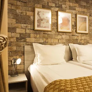 3* Otel Place By Hmg